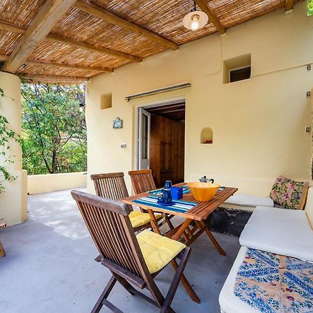 فيلا Casa Scirocco Lipari المظهر الخارجي الصورة